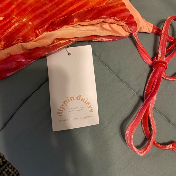 Dippin Daisys brand new bikini, never worn - Picture 7 of 10